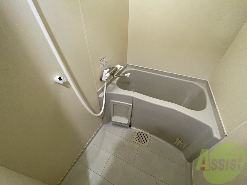 バス・シャワールーム　お風呂です。ゆっくりお風呂につかるのも体に良いですね～