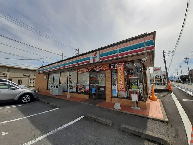 コンビニ　セブンイレブン緑町店（コンビニ）まで170m