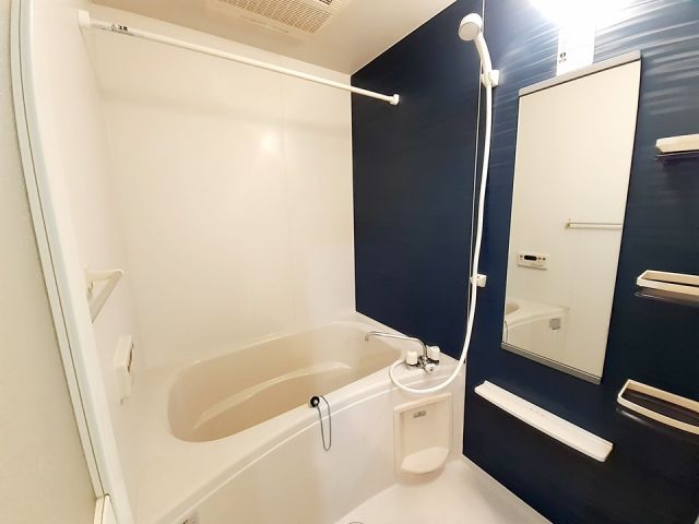 デスパシオIIB_内装_2