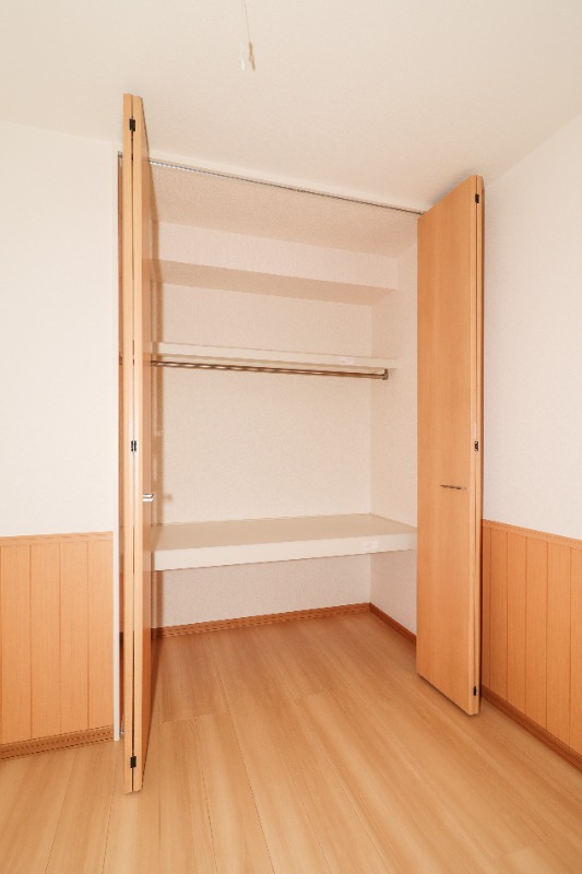 収納　図面と現状に相違がある場合には現状を優先