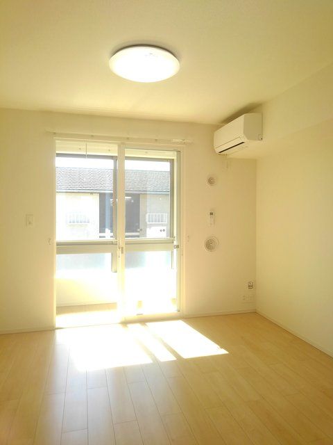 ヴォーレンI_内装_0