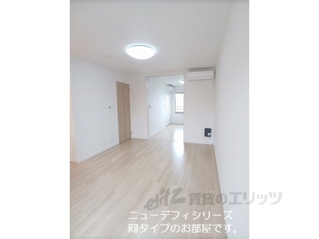 居室・リビング　リビング