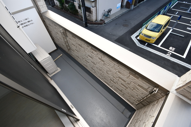 バルコニー　バルコニー