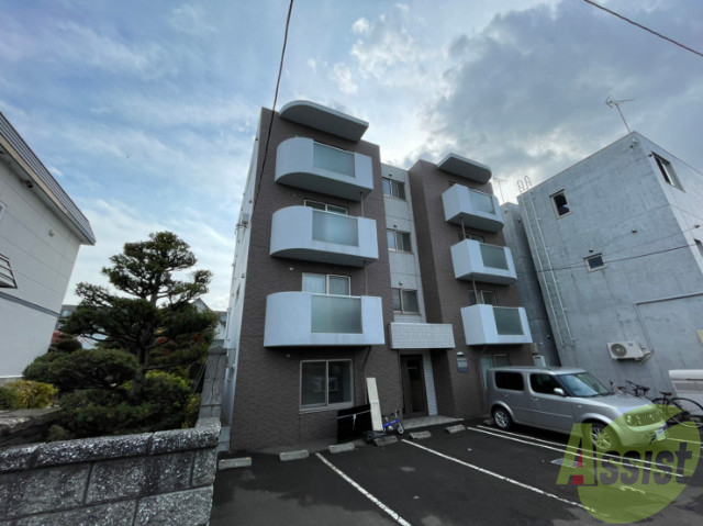 建物外観　札幌市中央区南７条「ＮＯＲＤ　ＦＩＵＭＥ南７条」