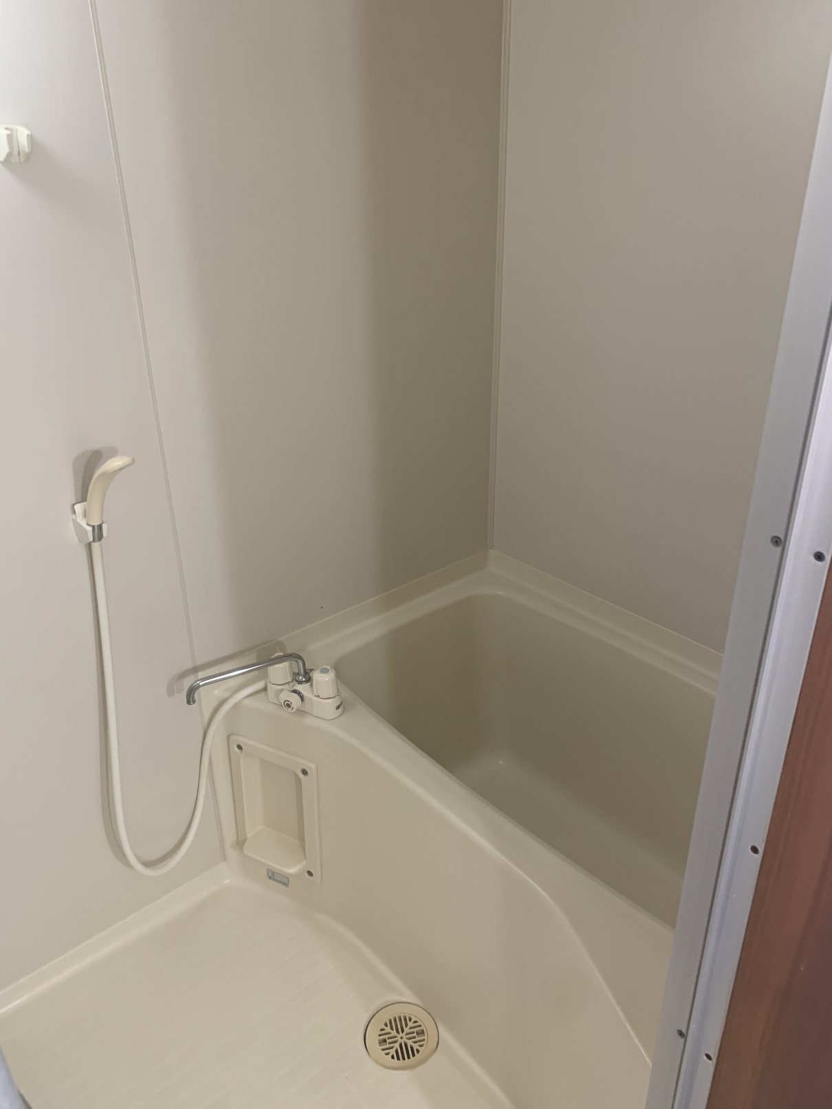 バス・シャワールーム　バストイレ別　シャワー付