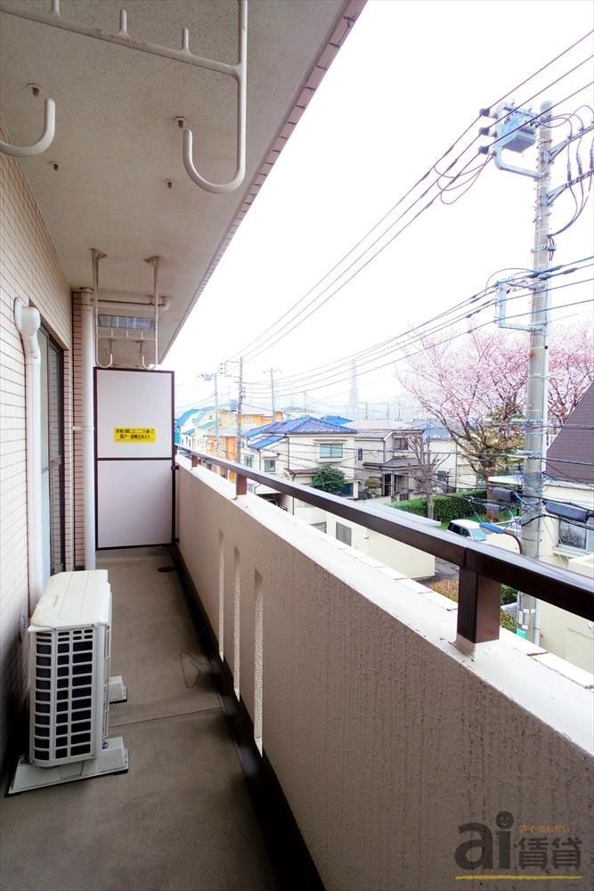 バルコニー　※同仕様写真