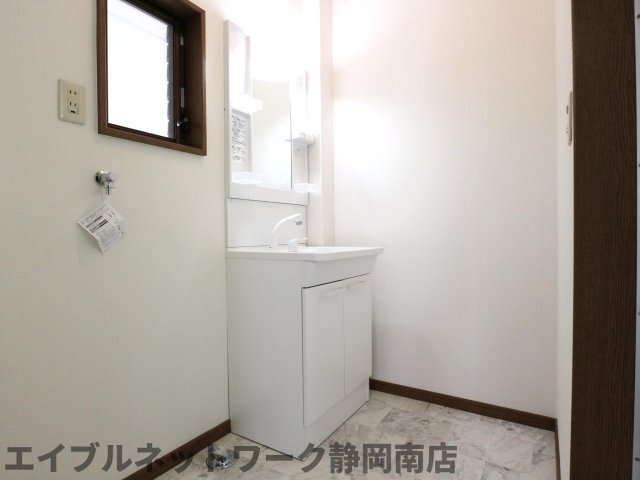 バルコニー　バルコニー付きです