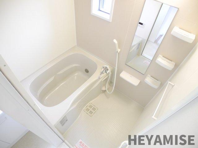 バス・シャワールーム　※反転間取りの別のお部屋の写真です※