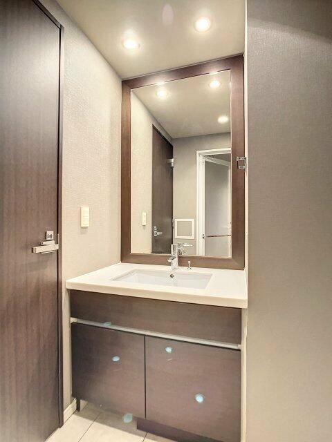 洗面設備　洗面所です