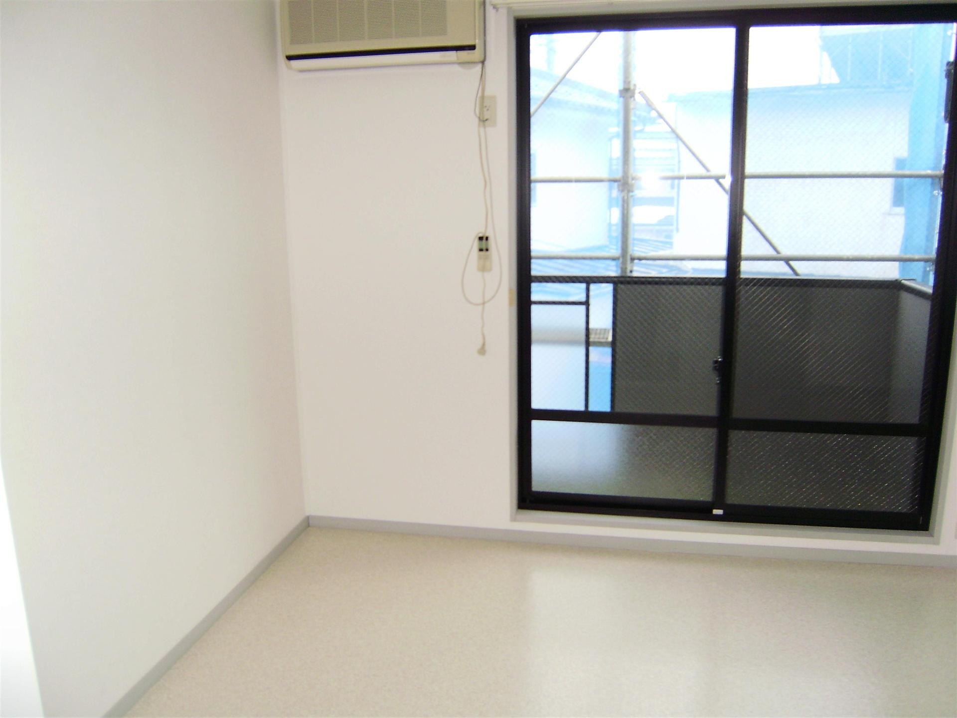 居室・リビング　南洋室６帖