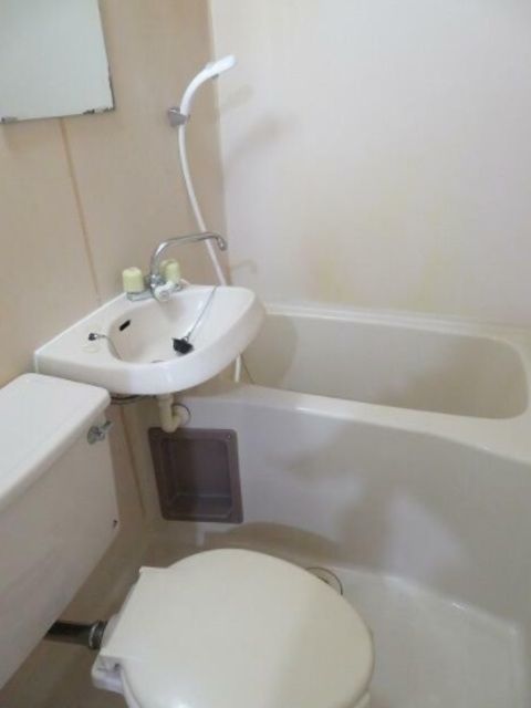 バス・シャワールーム　浴室