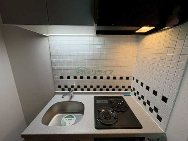 キッチン　※参考写真です。別部屋になります。