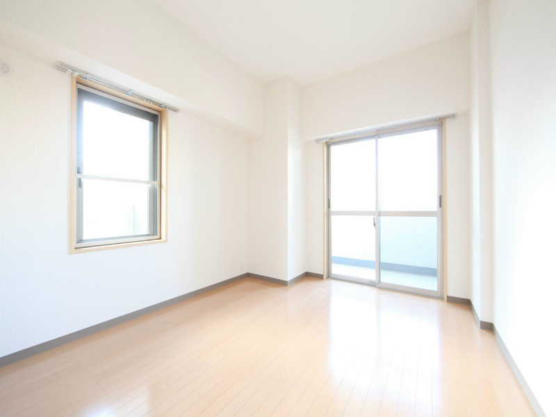 その他部屋・スペース　北側洋室6帖　クローゼット（収納充実しています）