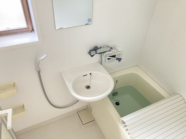 バス・シャワールーム　別室写真