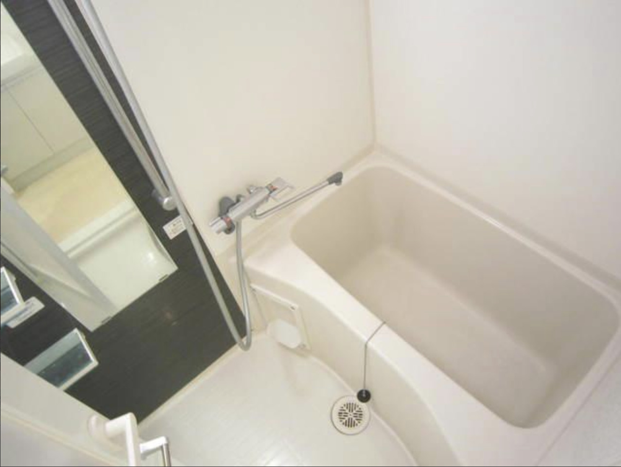 バス・シャワールーム　風呂