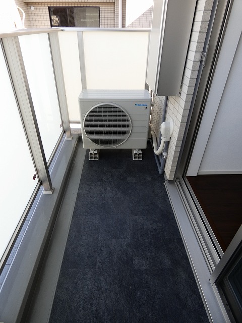 バルコニー　バルコニー