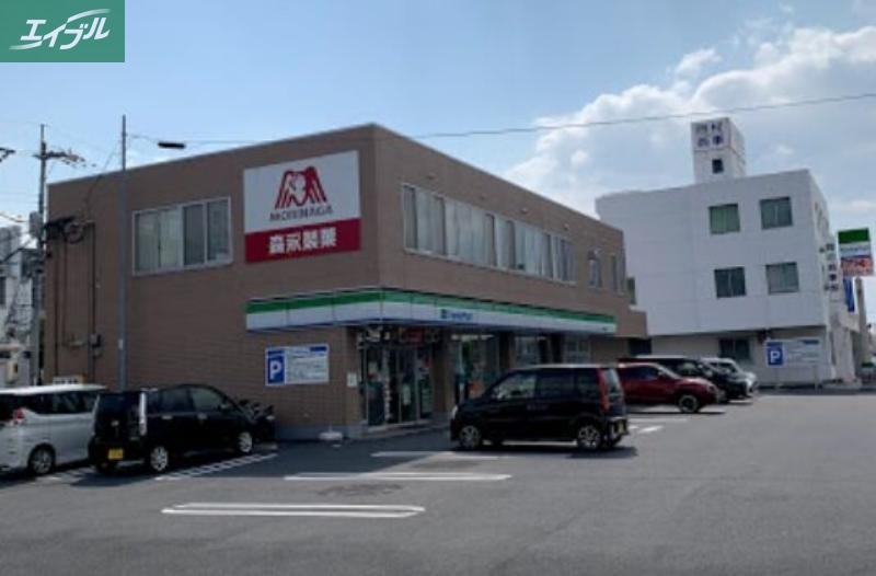 コンビニ　ファミリーマート岡山問屋町店（コンビニ）まで244m