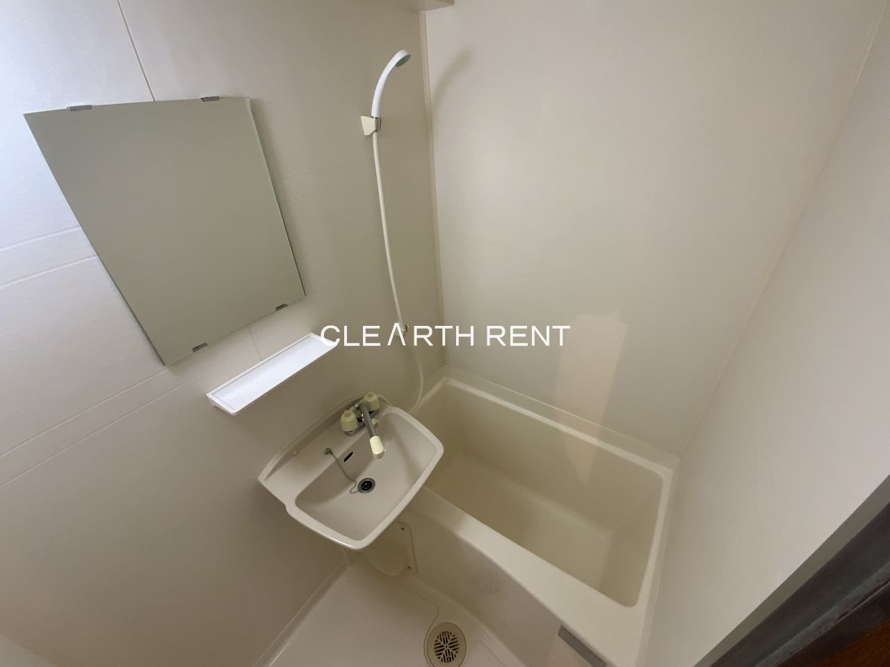 バス・シャワールーム　同タイプ別住戸写真となります。現況と異なる場合がございます。