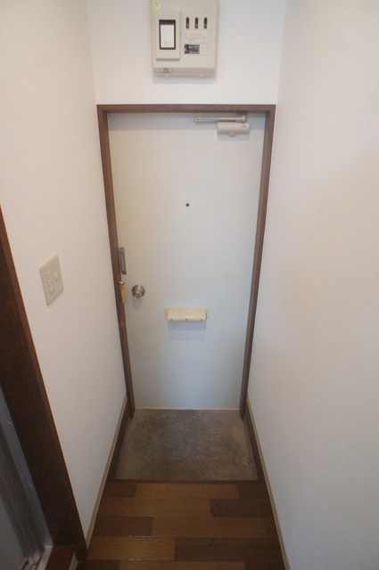 玄関　すっきりシンプルな玄関スペースです！