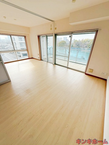 居室・リビング　写真は参考写真です。現況を優先してください。