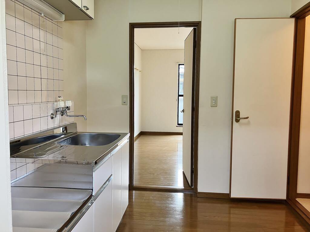 キッチン　経済的な都市ガス仕様