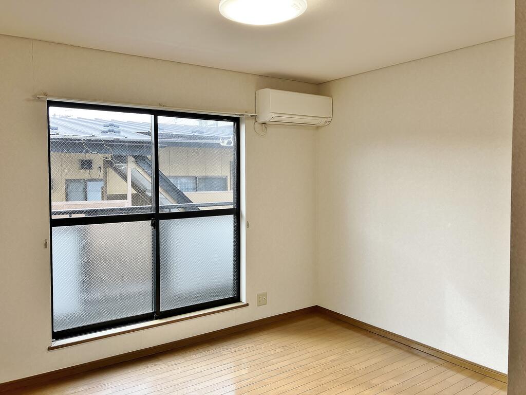 居室・リビング　南向きバルコニー