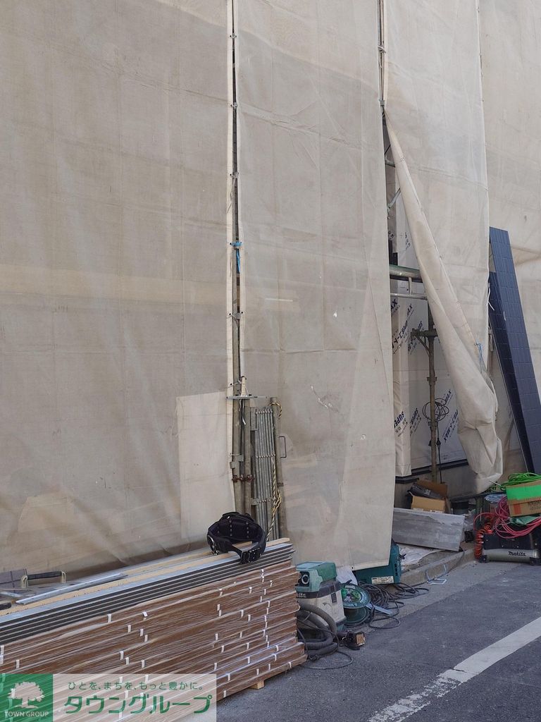 エントランス　バルコニー