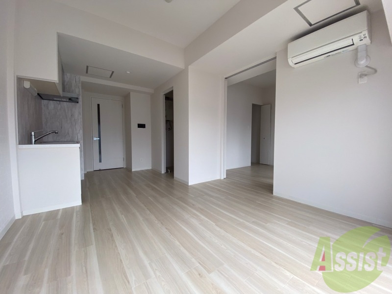 居室・リビング　広くてキレイなお部屋が広がっていて、充実した生活が送れそう