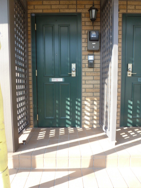 エントランス　エントランス