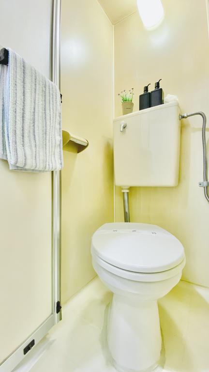 トイレ　タンク上を上手く使って♪