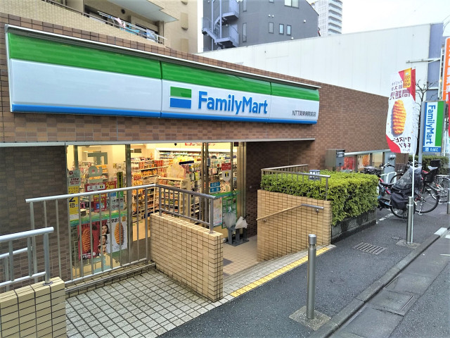 コンビニ　ファミリーマート　ＮＴＴ関東病院前店（コンビニ）まで400m