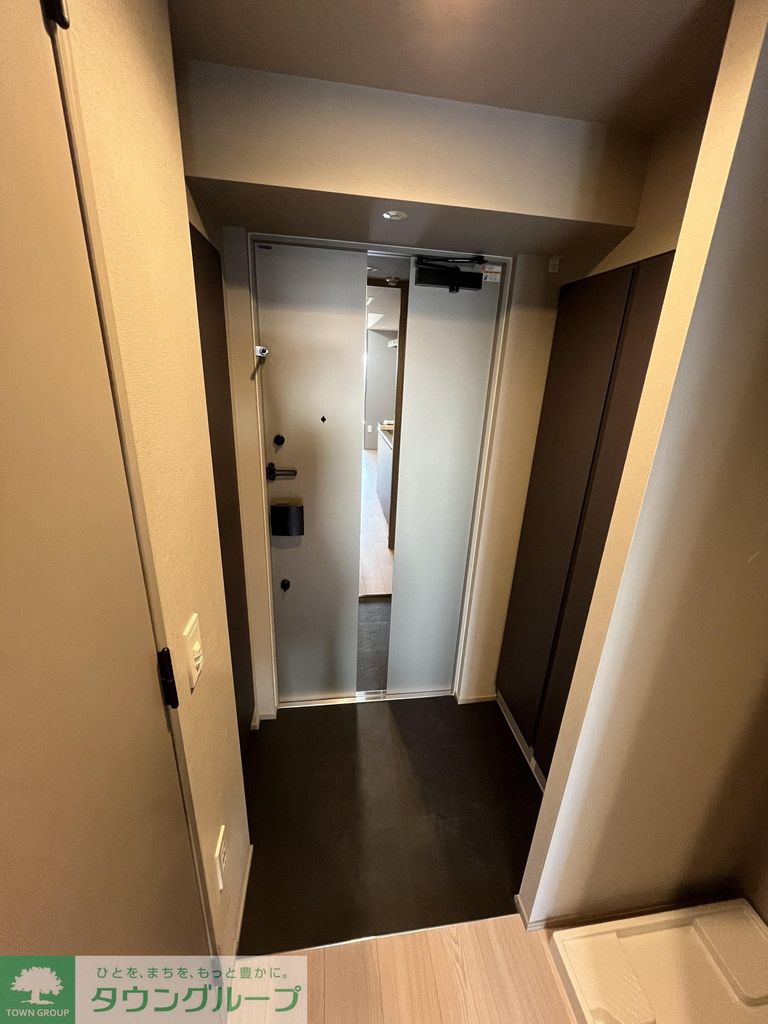 玄関　設備