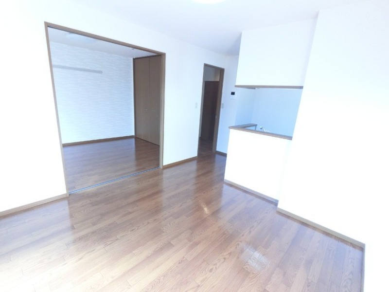 居室・リビング　図面と現状に相違がある場合には現状を優先