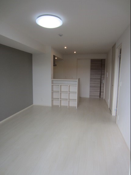 居室・リビング　反転タイプ