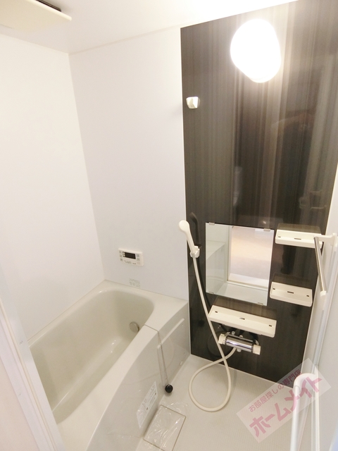 バス・シャワールーム　追い焚き付で寒い日も温まります♪