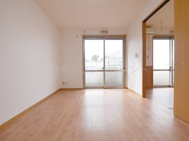 その他部屋・スペース　洋室６帖