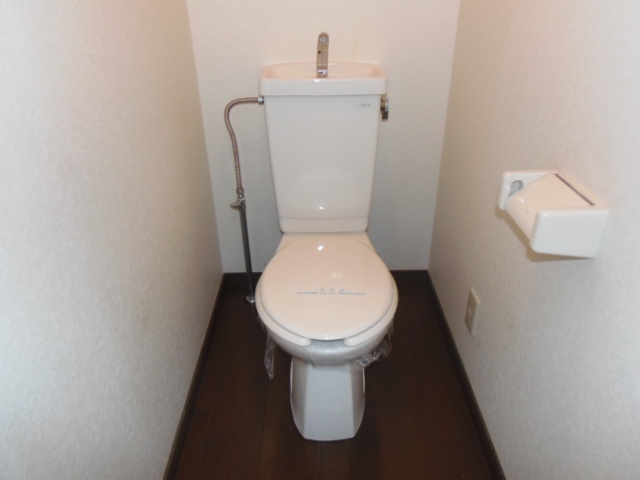 トイレ　『メゾンドルチェ』