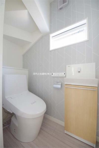 トイレ　１Ｆシャワートイレ