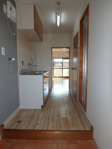 玄関　岡山市北区今　SKマンション　1K　玄関