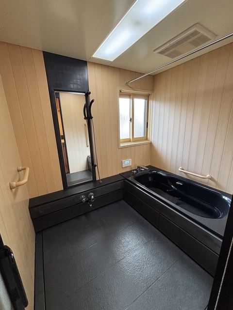 バス・シャワールーム　♪追焚機能付♪浴室乾燥機