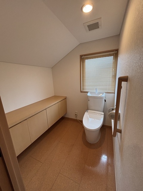 トイレ　１階　トイレ