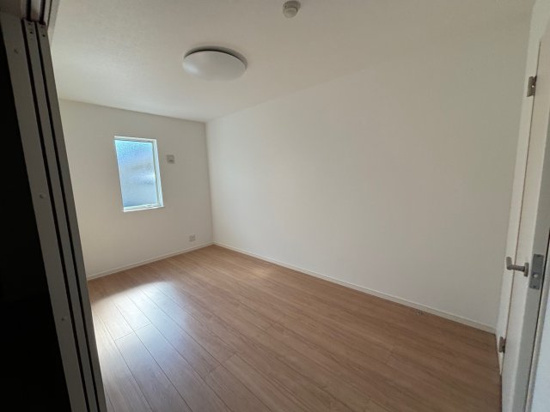 居室・リビング　※　別号室参考写真です