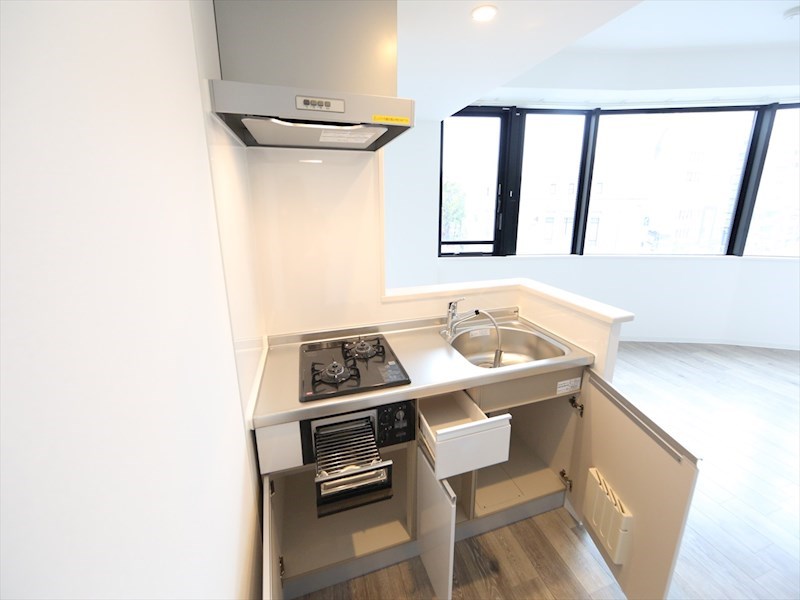 キッチン　システムキッチン（ガス2口コンログリル付）カウンターキッチン