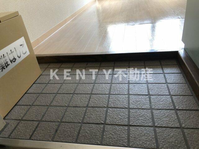 玄関　落ち着いた玄関です