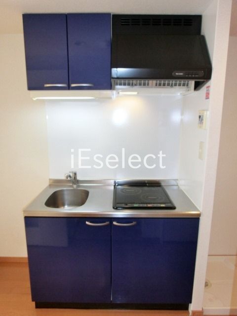 キッチン　使い勝手のいいシステムキッチンです