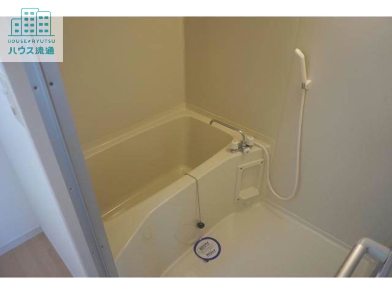 バス・シャワールーム　※別号室の写真です