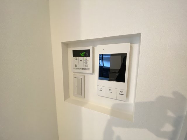 その他設備　モニター付インターホン
