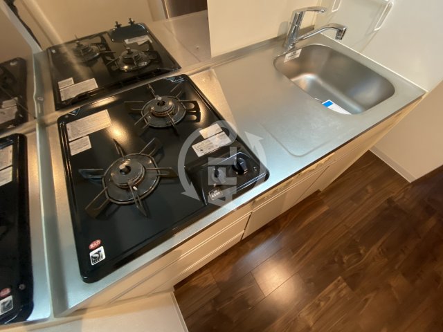 キッチン　メインステージ西天満T s SQUARE　システムキッチン