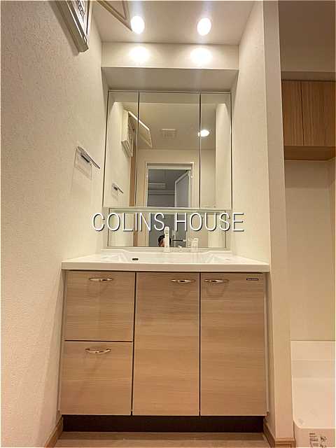 洗面設備　別部屋画像