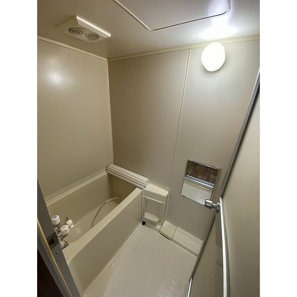 バス・シャワールーム　日々の暮らしに欠かせないお風呂です